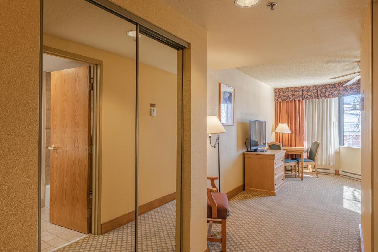 Grand Lodge Condo In The Heart Of Mt Crested Butte Condo Exterior photo